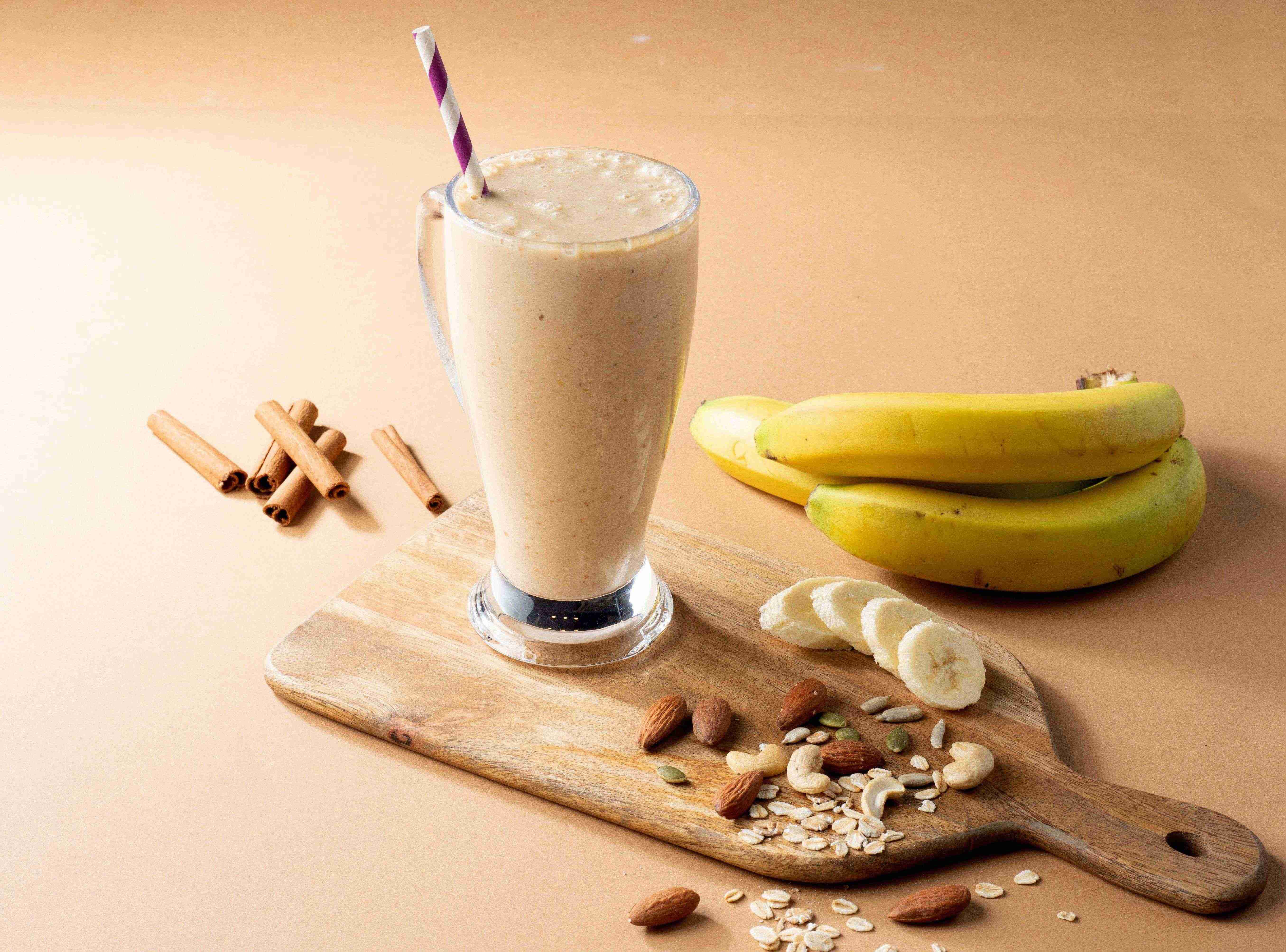 速癒素™癌症治療專用營養品美味食譜:堅果香蕉奶昔 (Nutty Banana Milkshake)